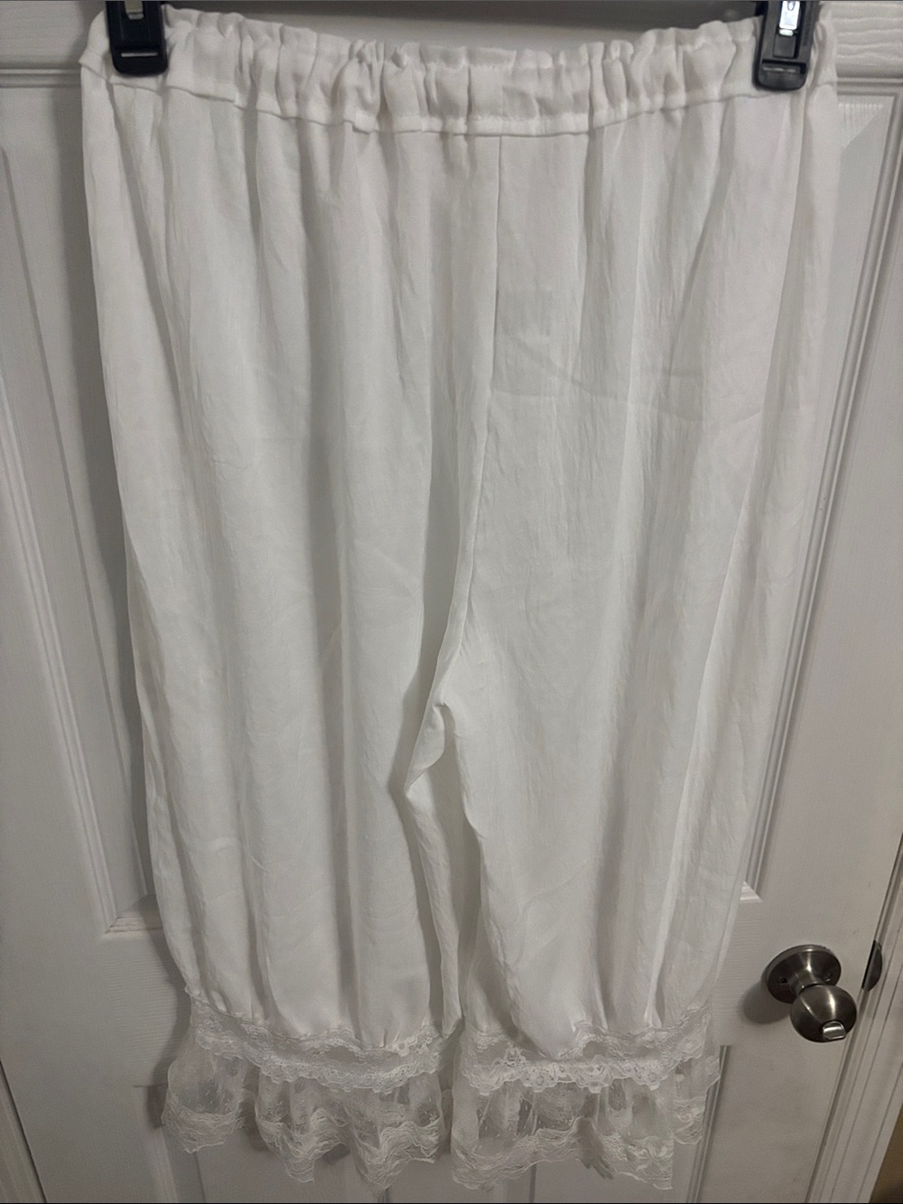 White Lace-Trim Wide Leg Bloomers - Picture 7 of 14